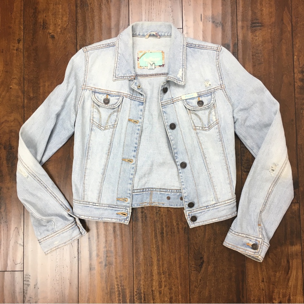 HOLLISTER Women’s Denim Jean Jacket Light Wash 100% Cotton Button Up Size M